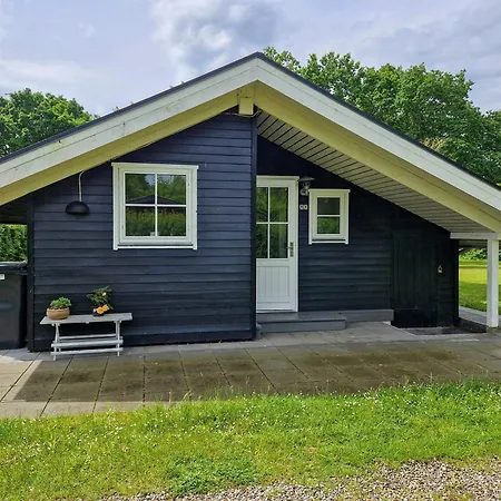 Idyllic With Sea View Near Holiday home Nysted